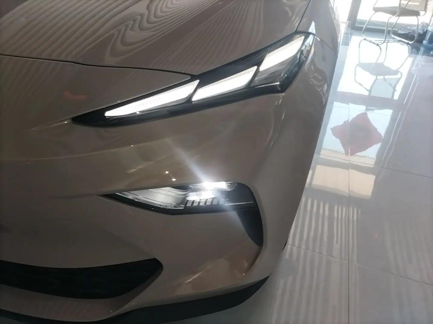 Used MG ES5 2025 525max Rear-Drive Intelligent Driving Version — миниатюра 8