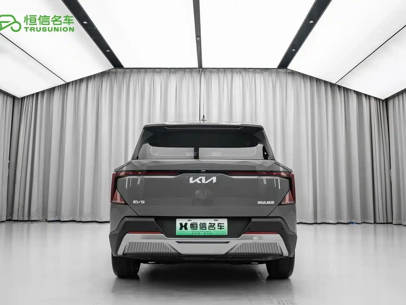 Kia EV5 2024 530 Light — миниатюра 5