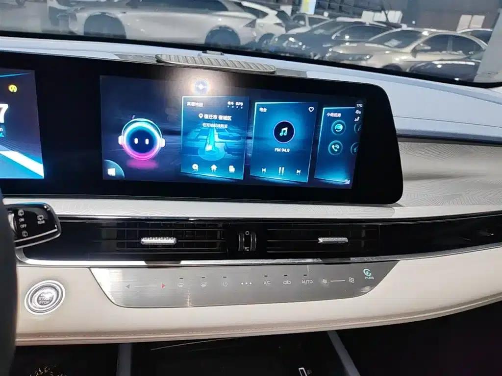Oumengda 2022 1.6TGDI DCT High-Dimension Edition — миниатюра 13