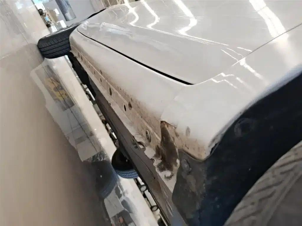 Venucia R30 2014 1.2L Manual Premium Edition — миниатюра 21