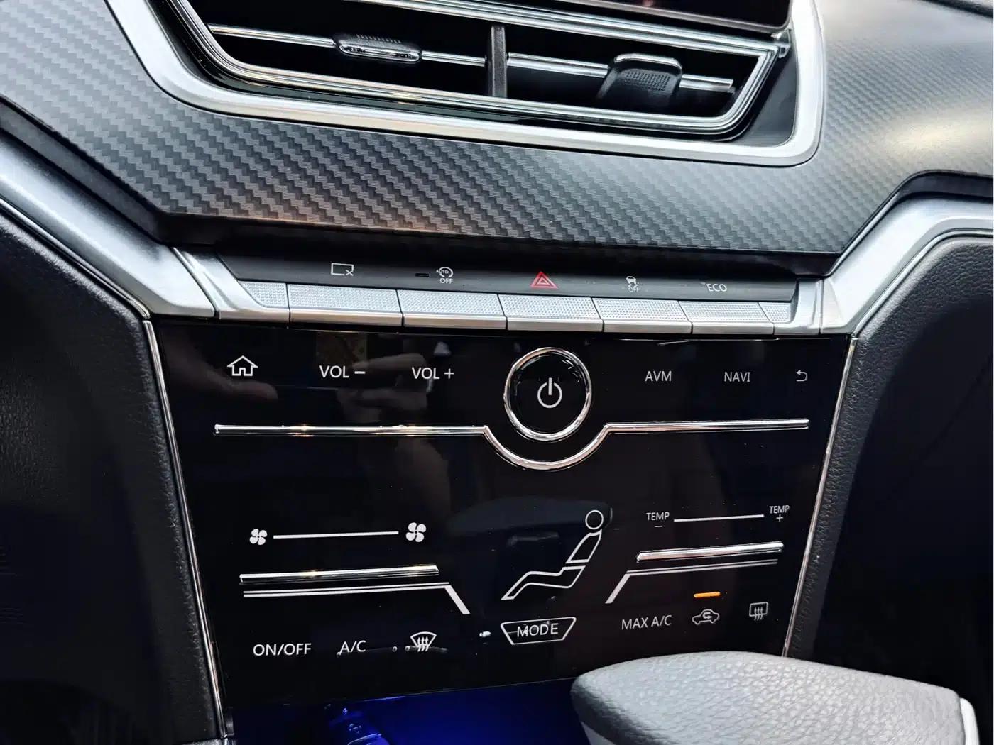Venucia T60 2018 1.6L CVT Smart Edition (National V Emission Standard) — миниатюра 10
