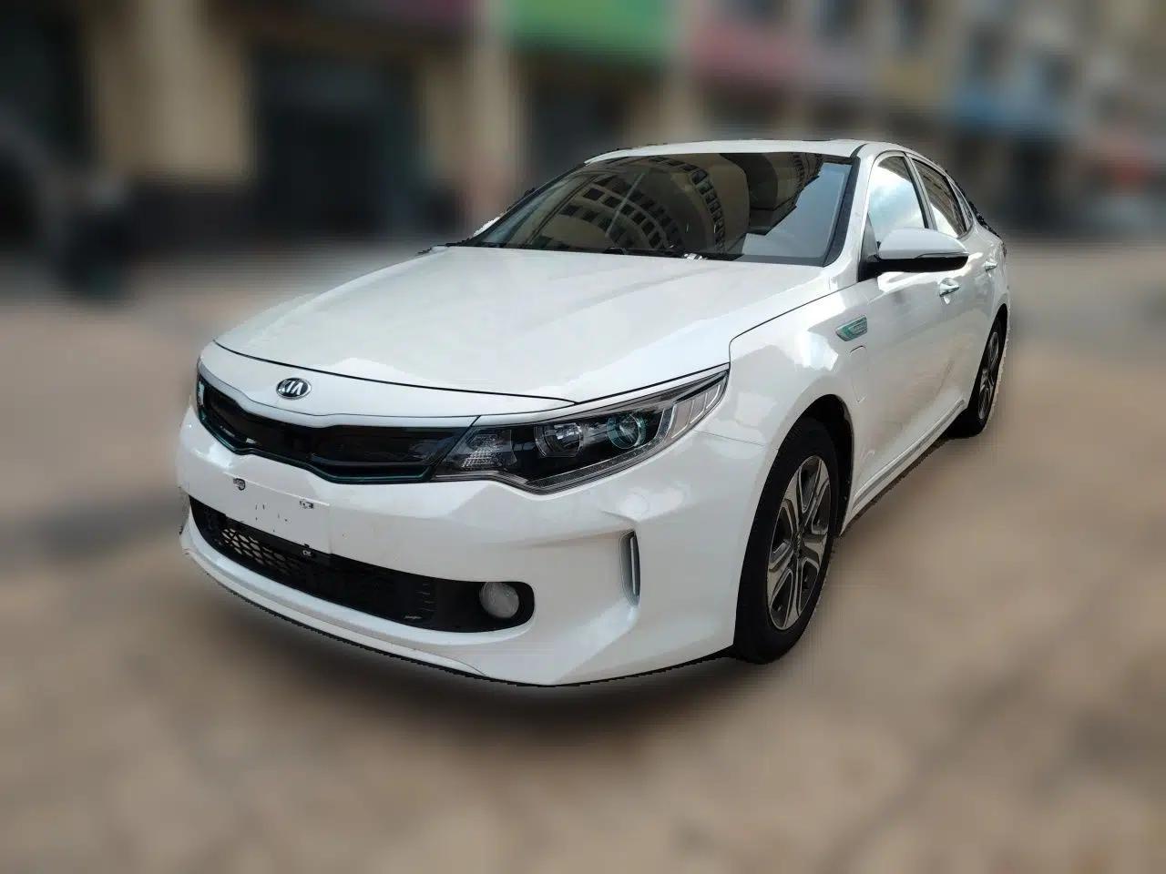 Used Kia K5 New Energy 2018 2.0L Smart Enjoyment Version — миниатюра 1