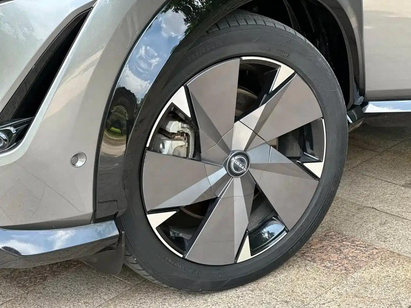 ARIYA 2022 All-Wheel Drive High-Performance Top-of-the-Line Edition — миниатюра 8