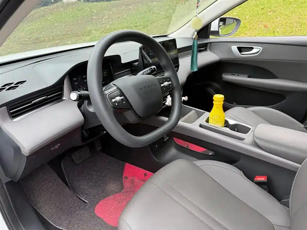 Roewe D6 2025 450km Premium Edition — миниатюра 7