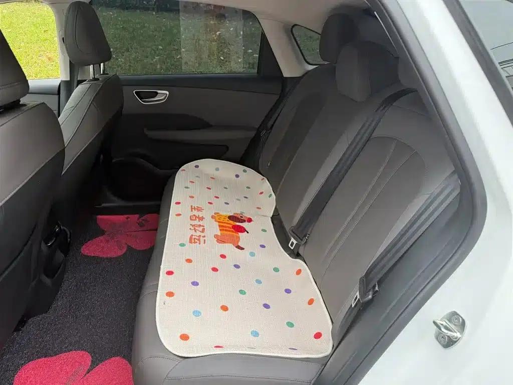 Roewe D6 2025 450km Premium Edition — миниатюра 10