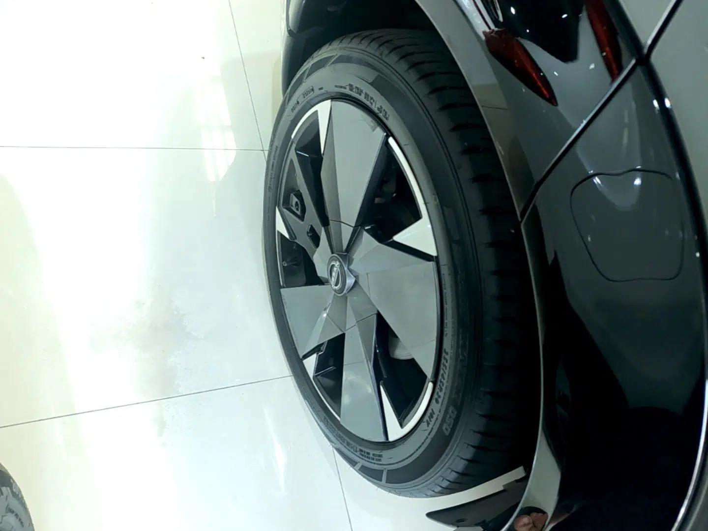 Used Nissan ARIYA 2022 Four-Wheel-Drive High-Performance Top-Tier Model — миниатюра 11