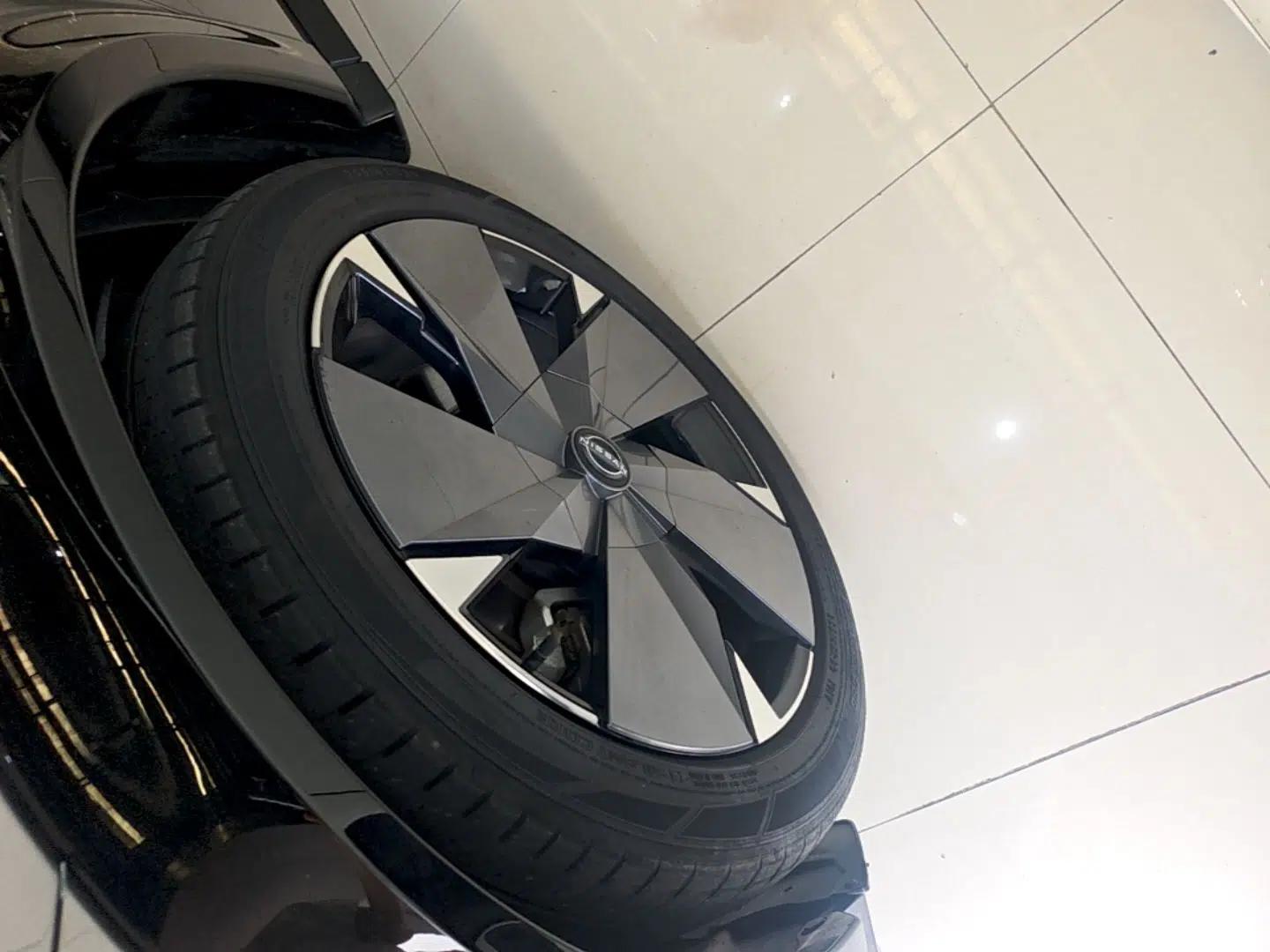 Used Nissan ARIYA 2022 Four-Wheel-Drive High-Performance Top-Tier Model — миниатюра 10