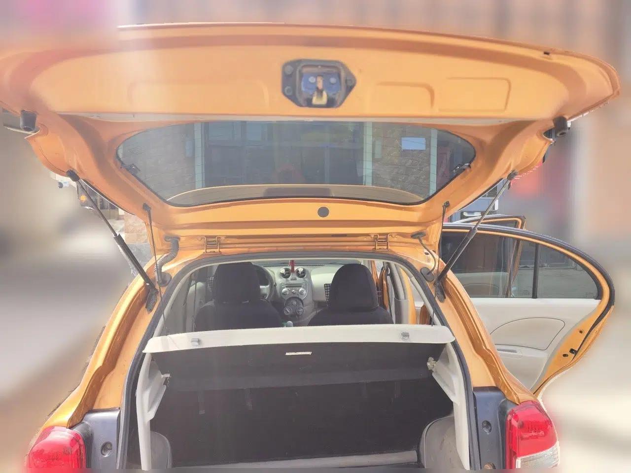 Used Nissan March 2010 1.5L Manual E-Xuan Edition — миниатюра 19