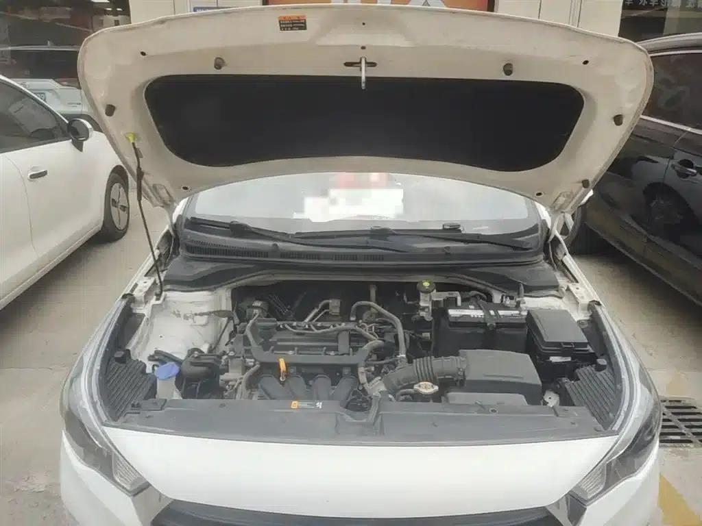 2016 Hyundai Verna 1.4L Manual GLS Cool Edition — миниатюра 20
