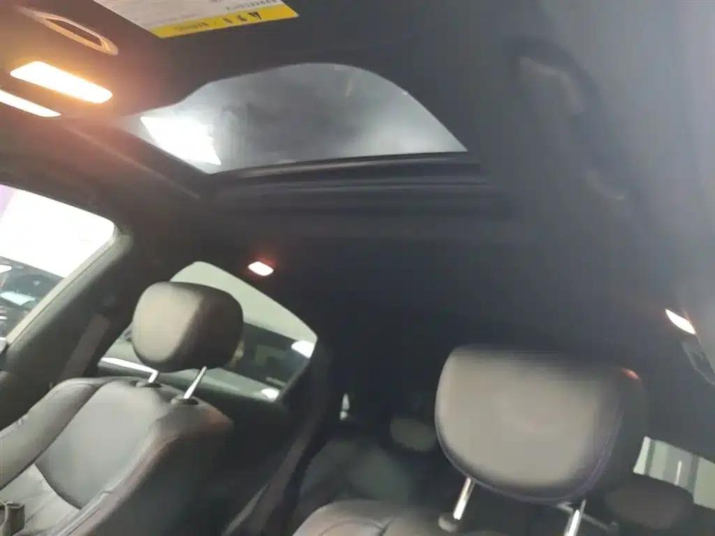 Infiniti QX70 2015 3.7L Limited Edition — миниатюра 17