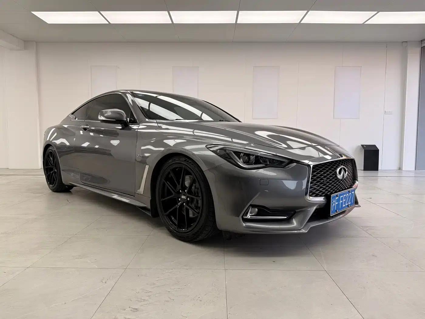 Infiniti Q60 2019 2.0T Luxury Edition — миниатюра 4