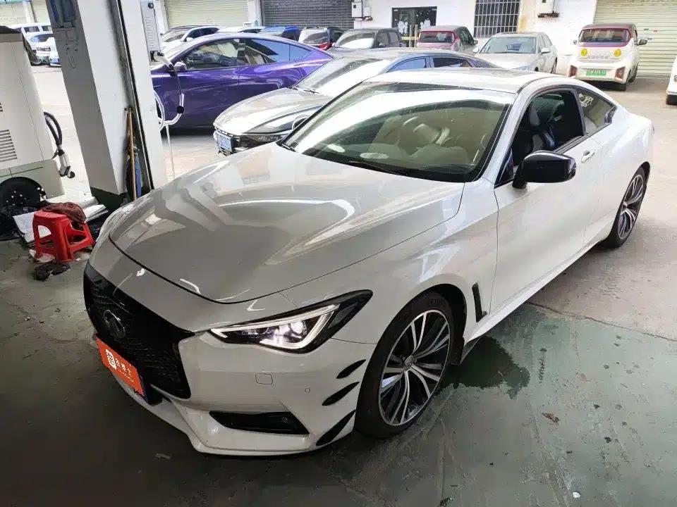 Infiniti Q60 2017 2.0T Luxury Edition — миниатюра 1