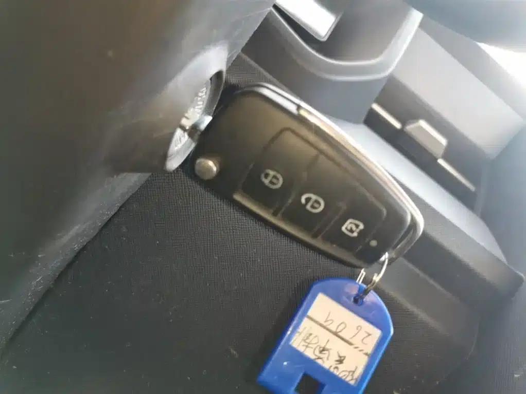 Remote Sharp 2023 F3E Slack Truck, Guoxuan 57.6kWh — миниатюра 9