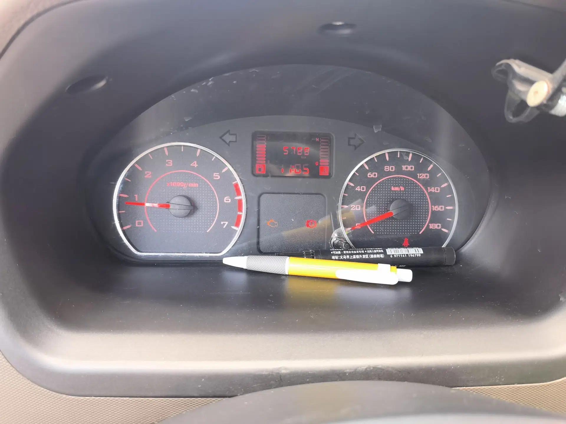 Used Wuling Rongguang S 2022 1.2L Base Model 7-Seater LSI — миниатюра 11