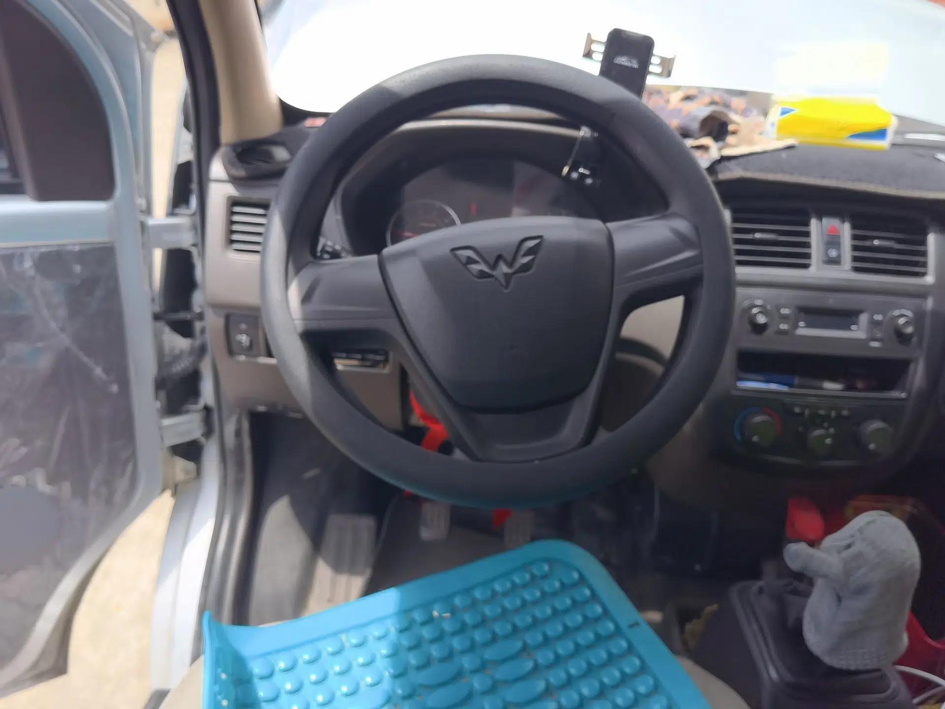 Used Wuling Rongguang S 2022 1.2L Base Model 7-Seater LSI — миниатюра 10