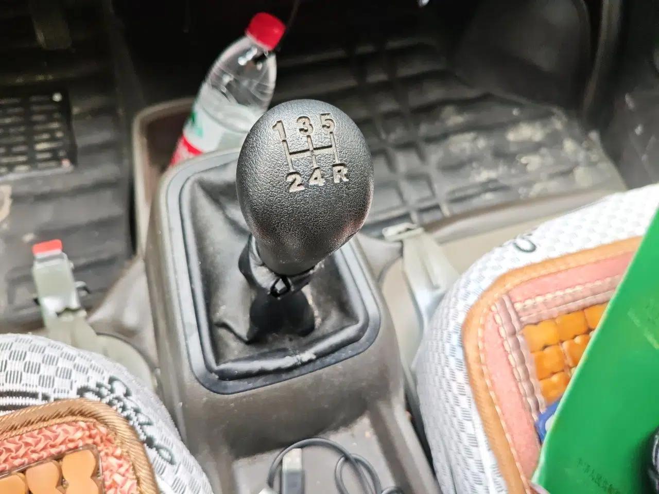 Used Wuling Rongguang S 2021 1.2L Base Model 5-Seater LSI — миниатюра 14
