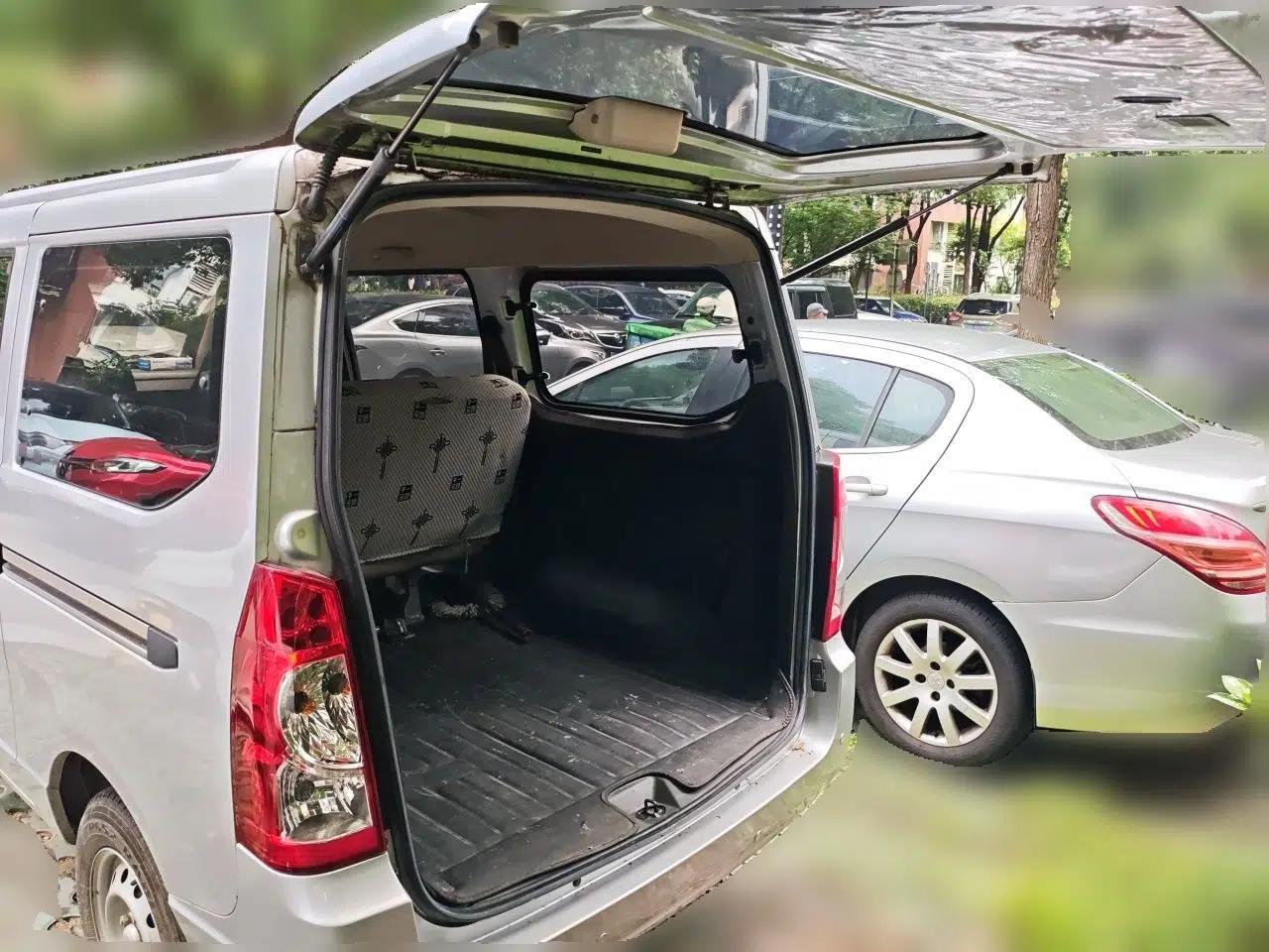 Used Wuling Rongguang S 2021 1.2L Base Model 5-Seater LSI — миниатюра 19