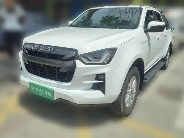 Used Isuzu D-MAX 2023 2.5T Automatic 4x4 Diesel Flagship Long Wheelbase Model
