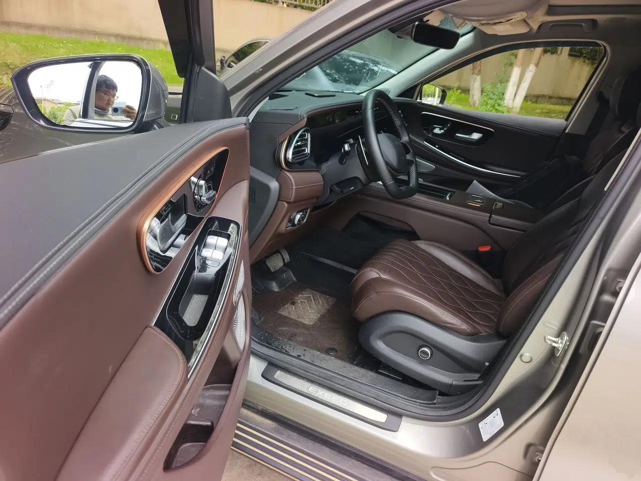 Used EXEED Lanyue 2023 400T Four-Wheel Drive Star Prestige 7-Seater — миниатюра 16
