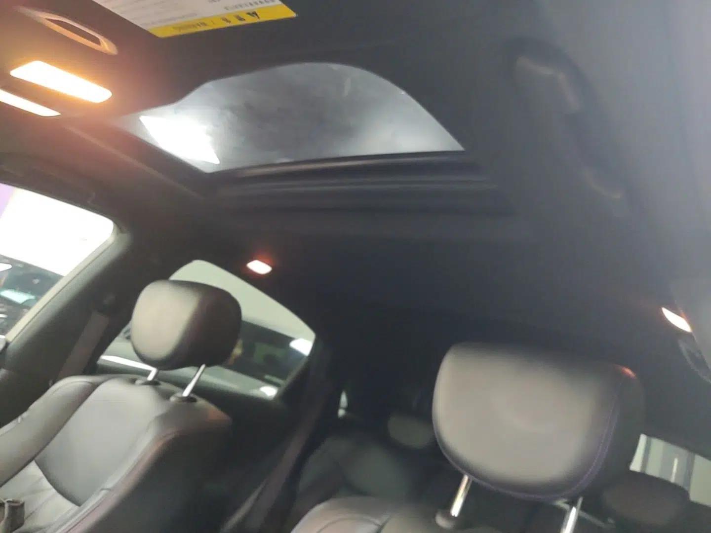 Used Infiniti QX70 2015 3.7L Shadow Edition — миниатюра 26
