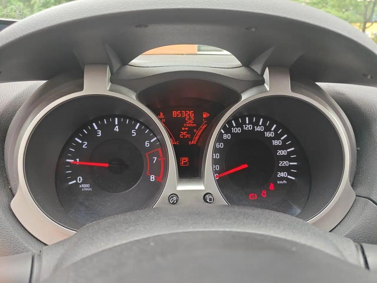 Used Infiniti ESQ 2014 1.6L Spontaneous Edition — миниатюра 12