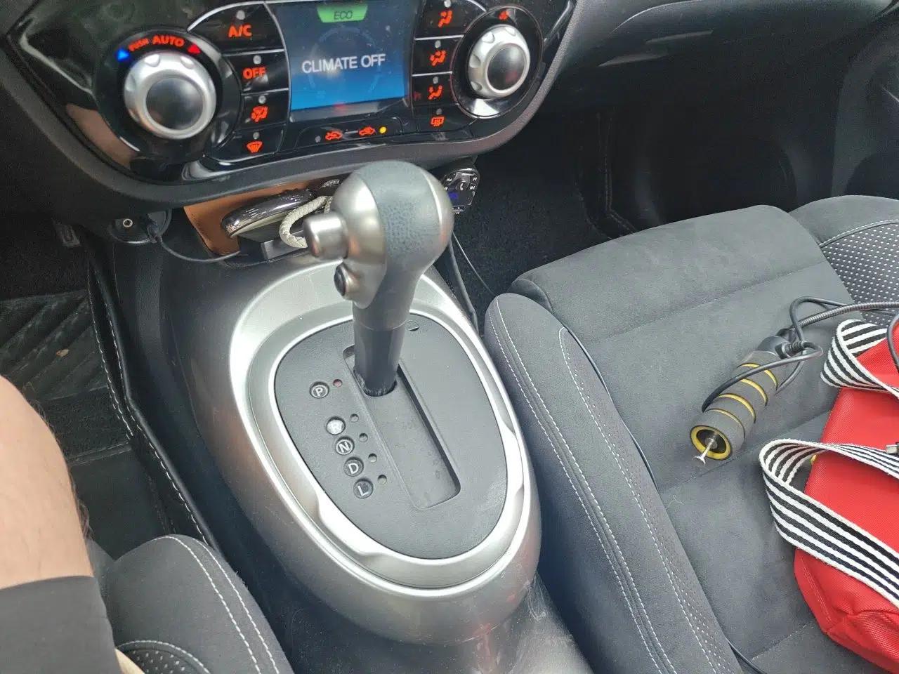 Used Infiniti ESQ 2014 1.6L Spontaneous Edition — миниатюра 14