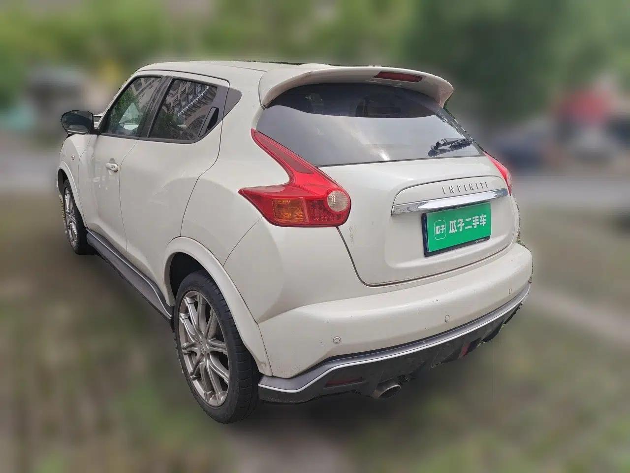 Used Infiniti ESQ 2014 1.6L Spontaneous Edition — миниатюра 4