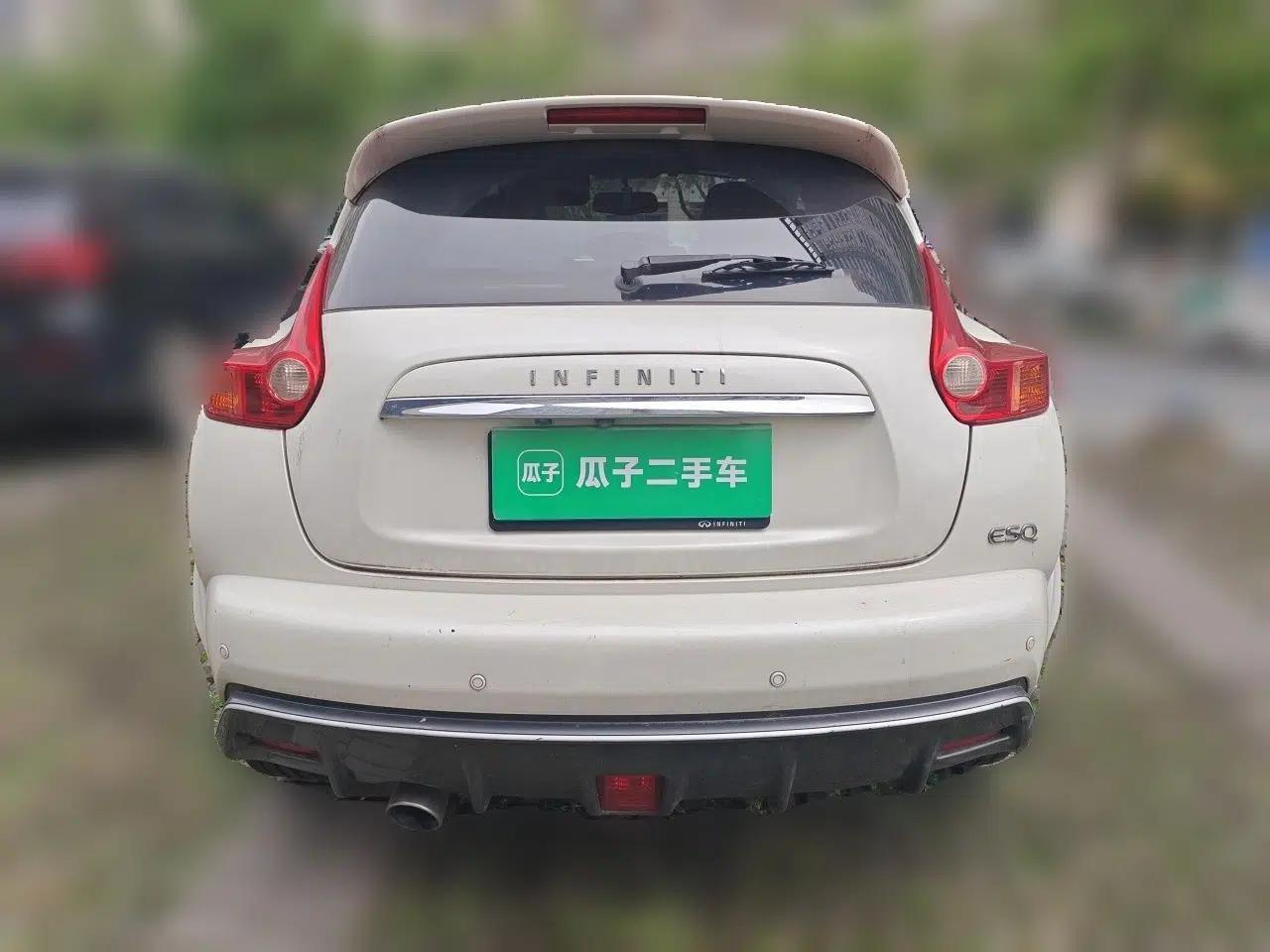 Used Infiniti ESQ 2014 1.6L Spontaneous Edition — миниатюра 5