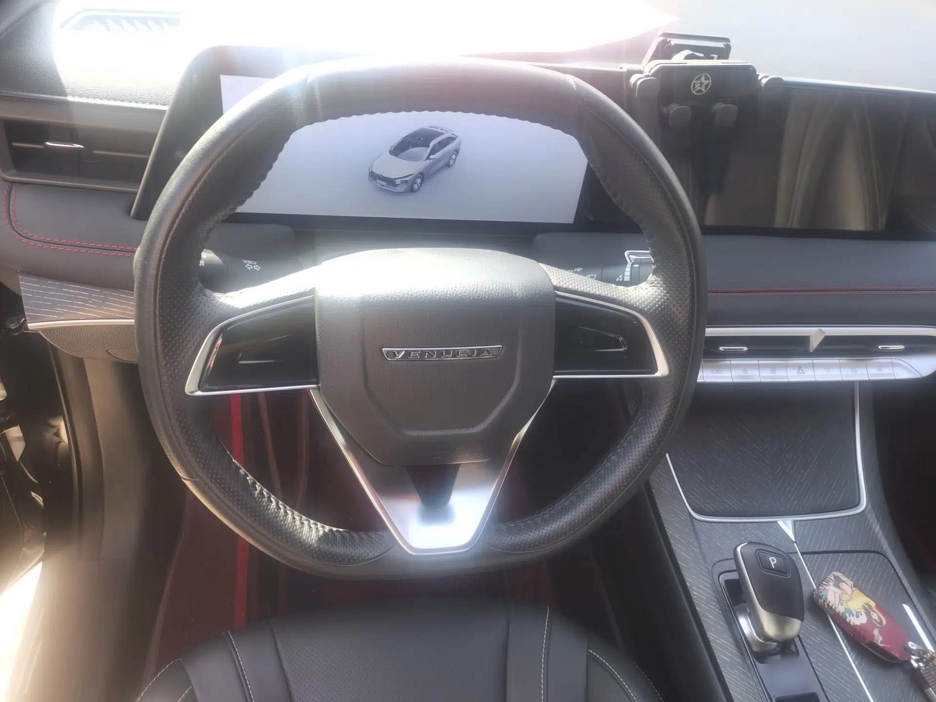 Used Venucia V 2022 260T Black Horse Edition · Idol — миниатюра 8