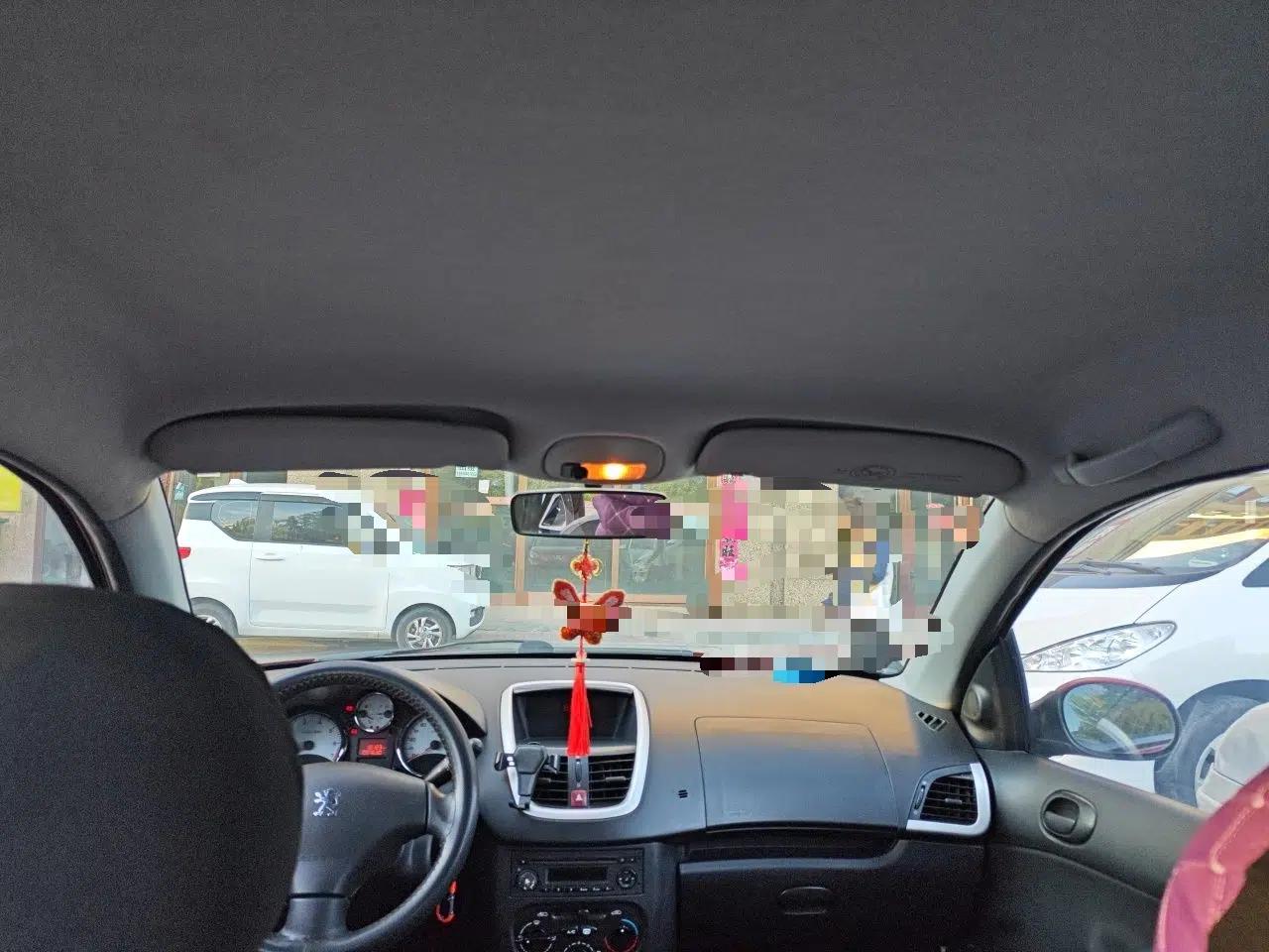Used Peugeot 207 2011 Sedan 1.4L Manual Yule Edition — миниатюра 18