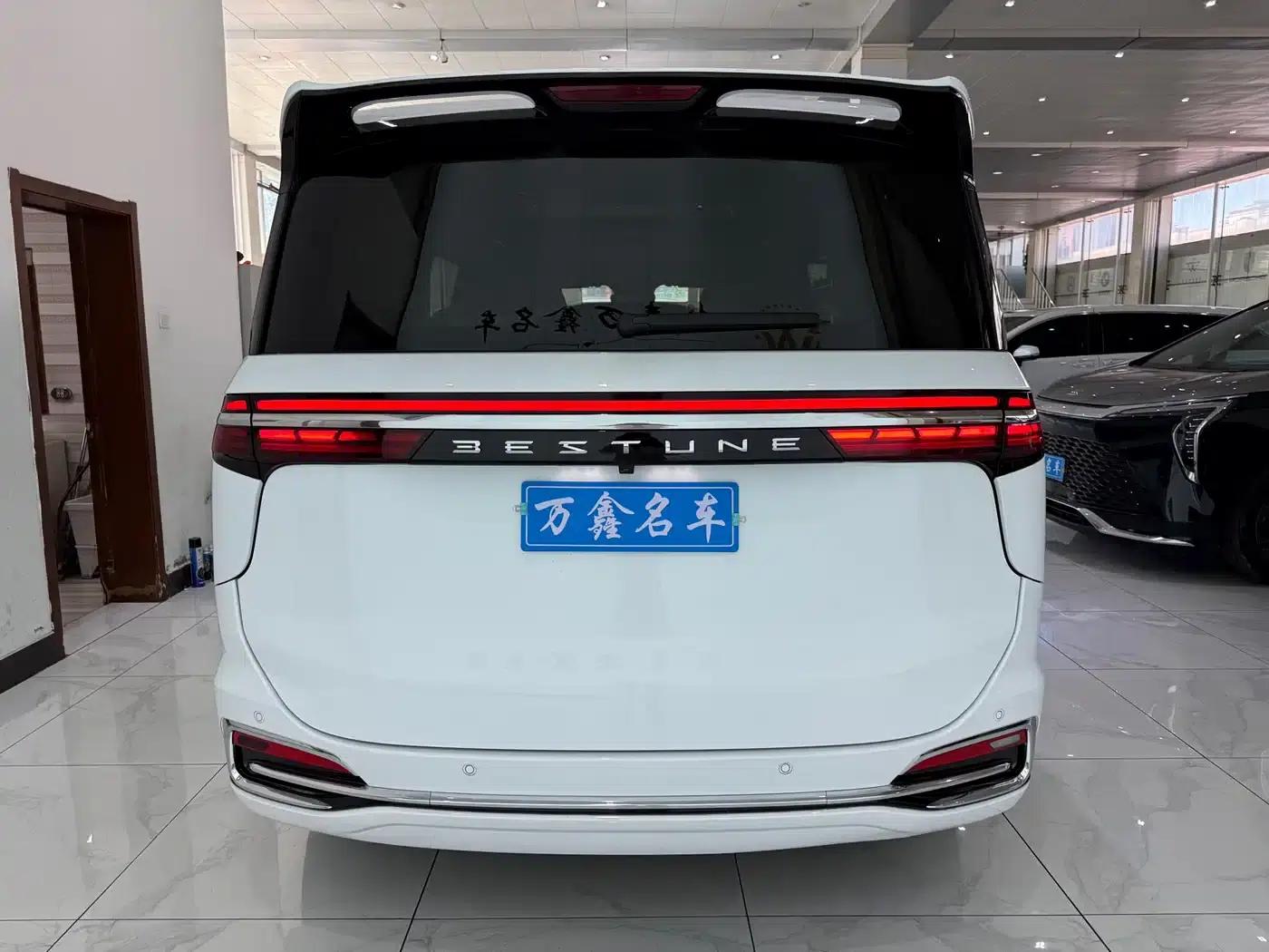 Bestune M9 2023 2.0T Premium Edition — миниатюра 19