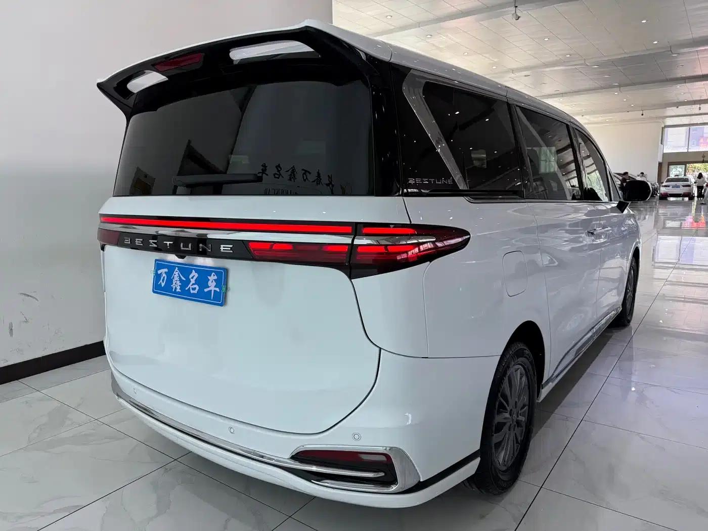 Bestune M9 2023 2.0T Premium Edition — миниатюра 20