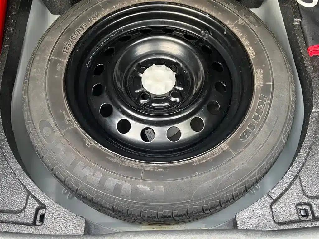Great Wall C30 2013 1.5L Manual Deluxe Edition — миниатюра 16