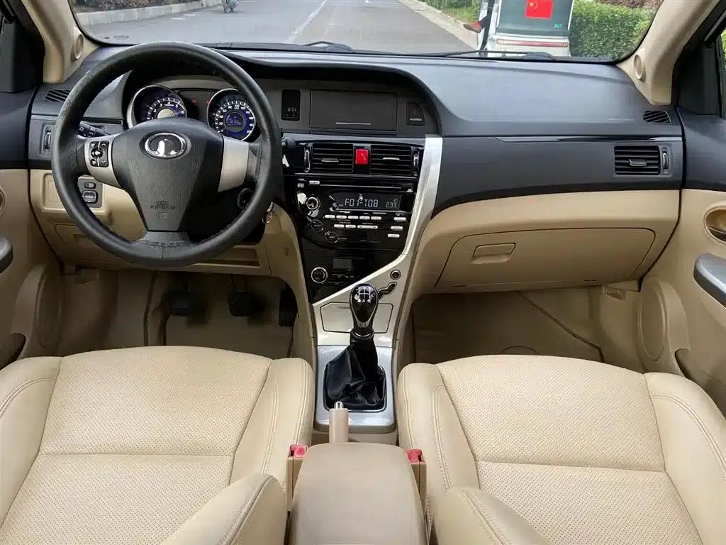 Great Wall C30 2013 1.5L Manual Deluxe Edition — миниатюра 10