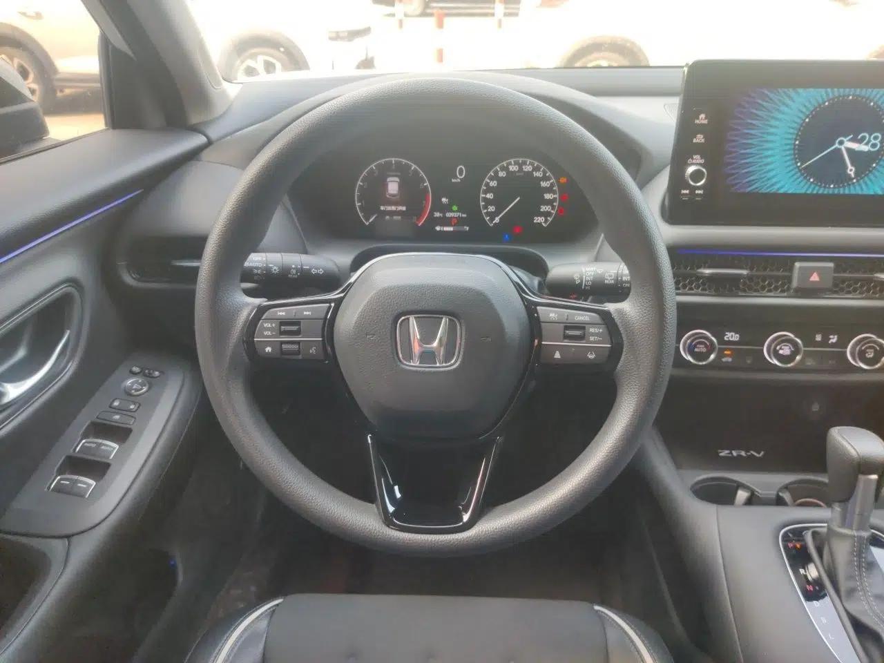Used Honda ZR-V 2023 1.5T CVT Tech Edition — миниатюра 10