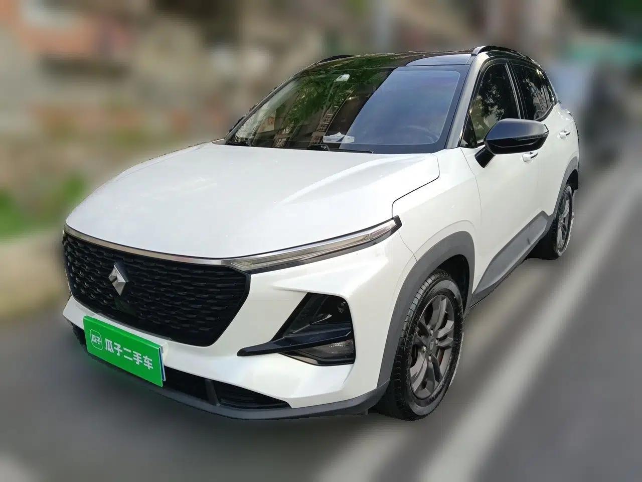 Used Baojun RS-3 2020 1.5L Manual 24-Hour Online Luxury Version — миниатюра 1