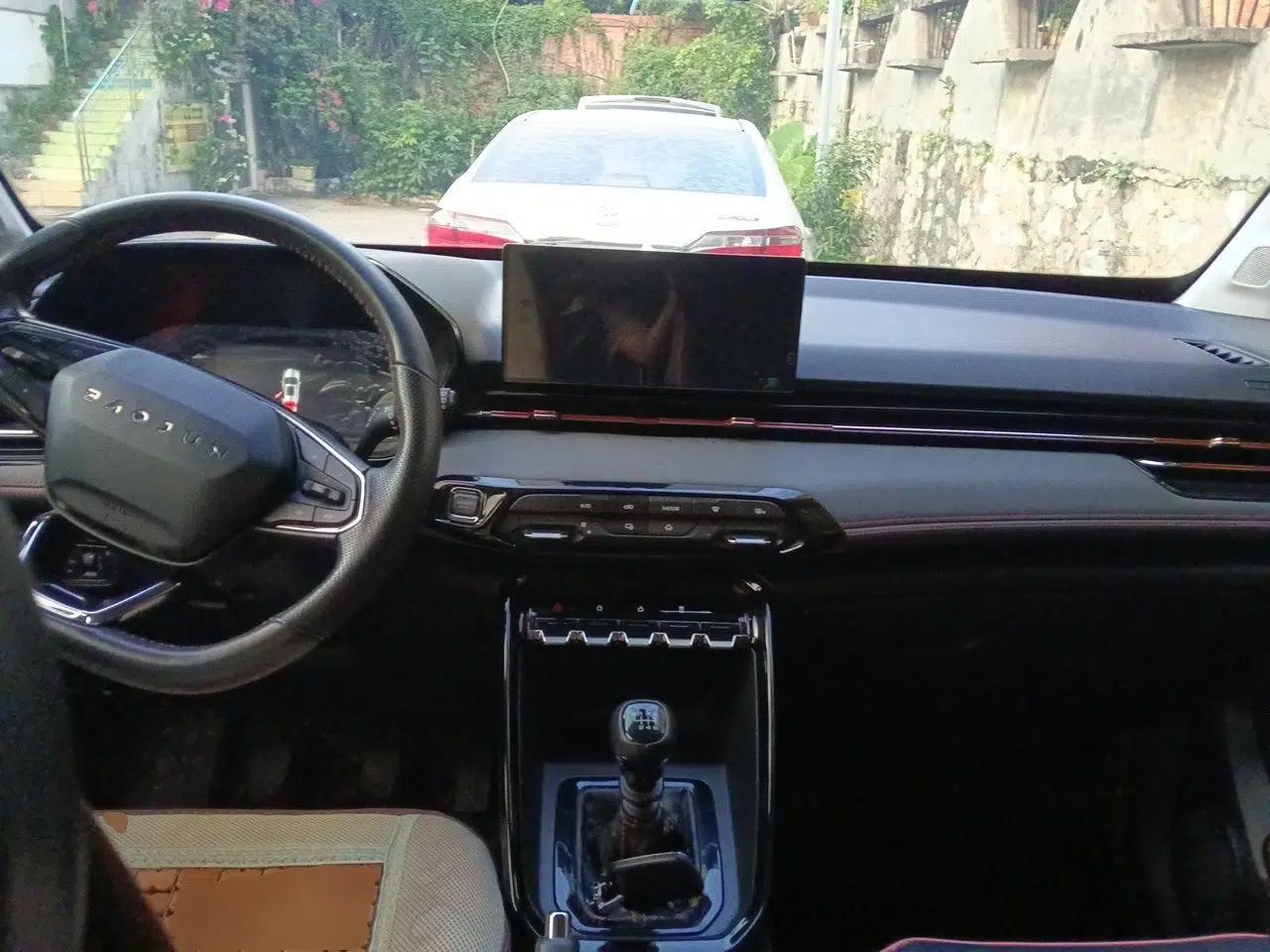 Used Baojun RS-3 2020 1.5L Manual 24-Hour Online Luxury Version — миниатюра 9