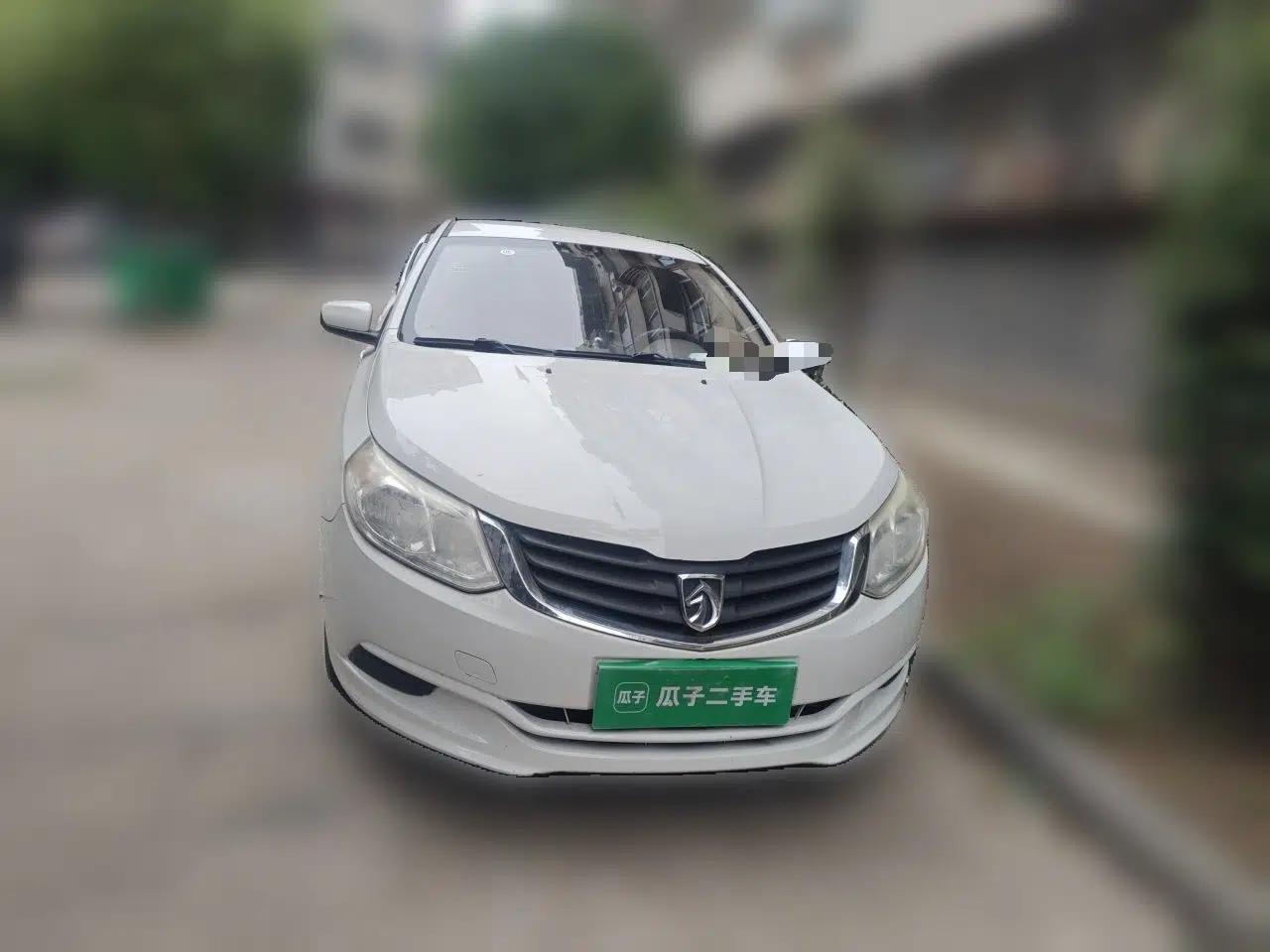 Used Baojun 630 2013 1.5L manual standard version — миниатюра 2