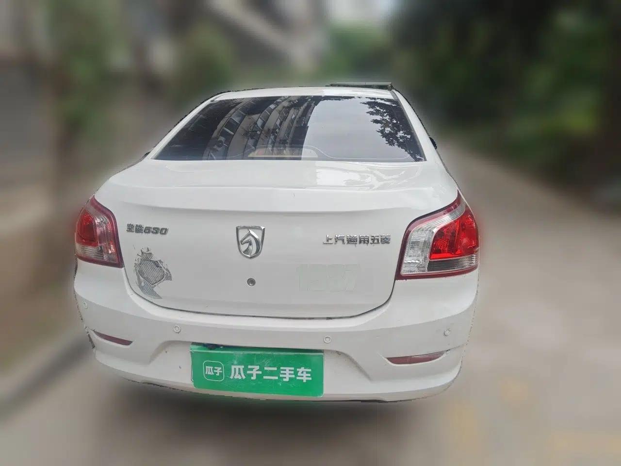 Used Baojun 630 2013 1.5L manual standard version — миниатюра 5
