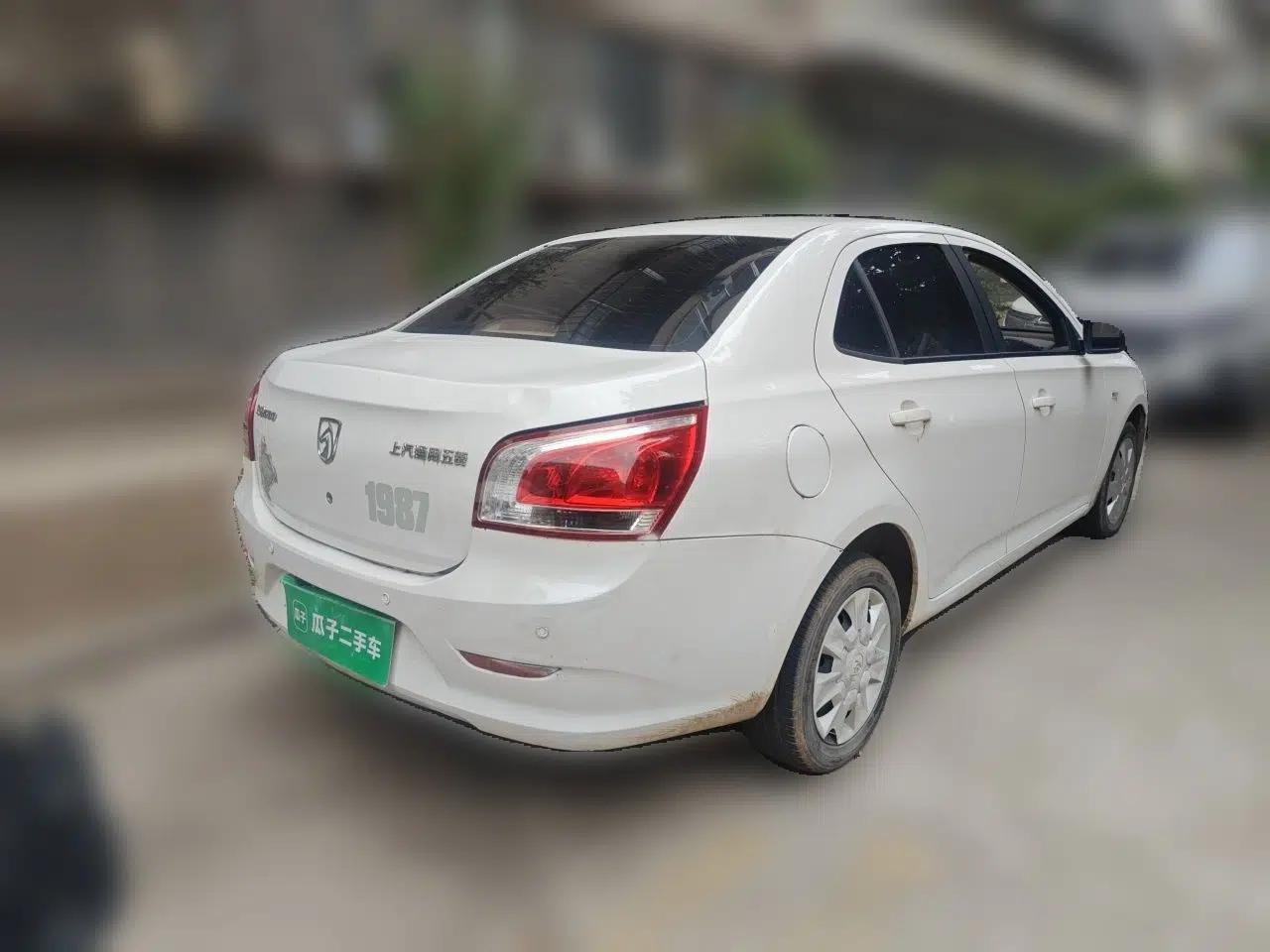Used Baojun 630 2013 1.5L manual standard version — миниатюра 6