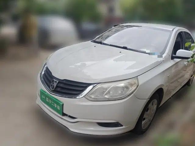 Used Baojun 630 2013 1.5L manual standard version