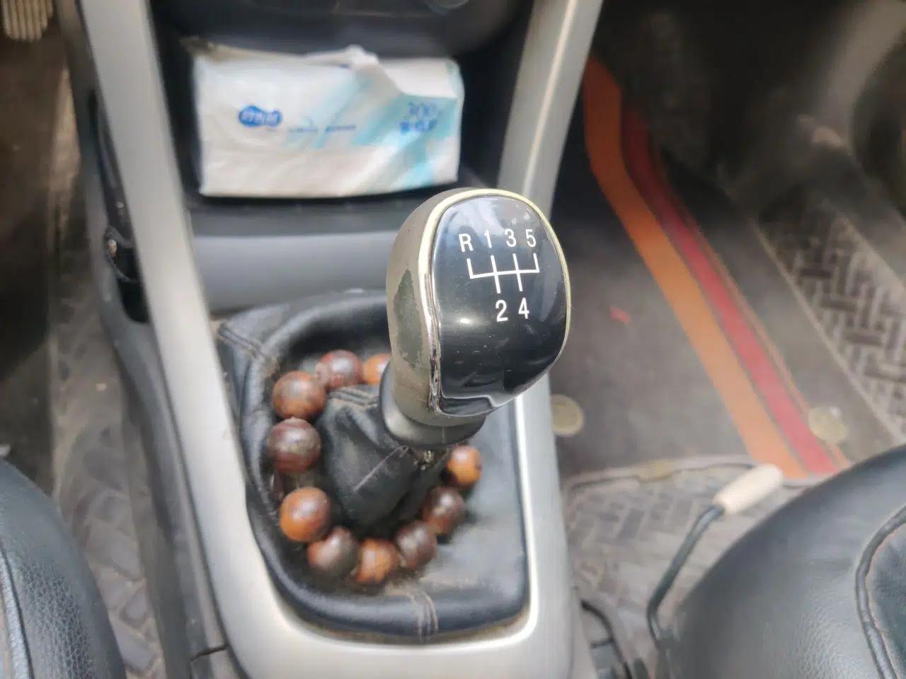 Used Baojun 630 2013 1.5L manual standard version — миниатюра 14
