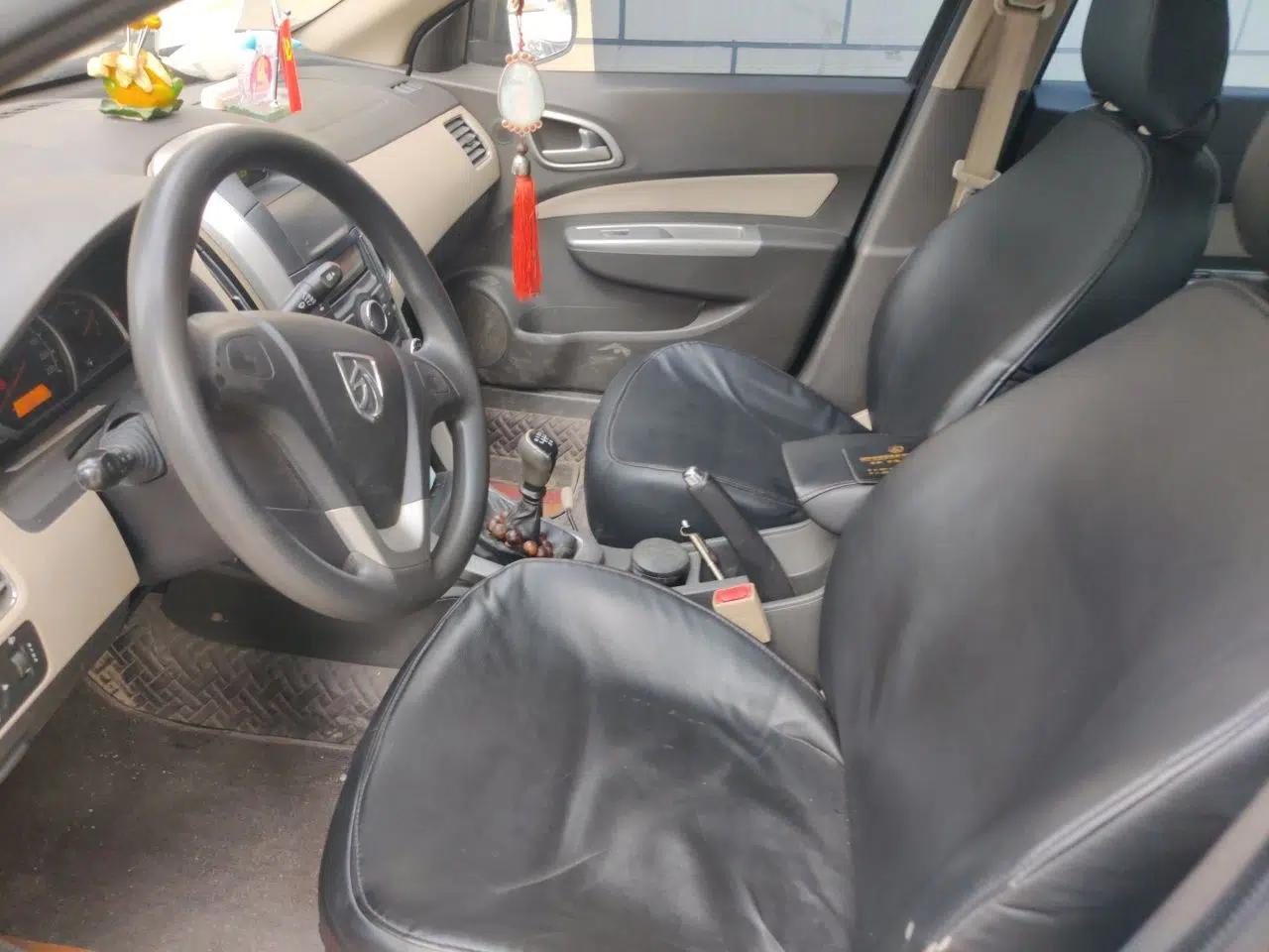 Used Baojun 630 2013 1.5L manual standard version — миниатюра 15