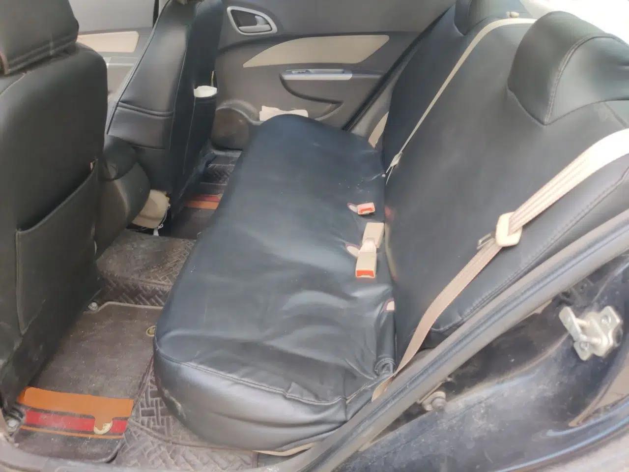 Used Baojun 630 2013 1.5L manual standard version — миниатюра 17