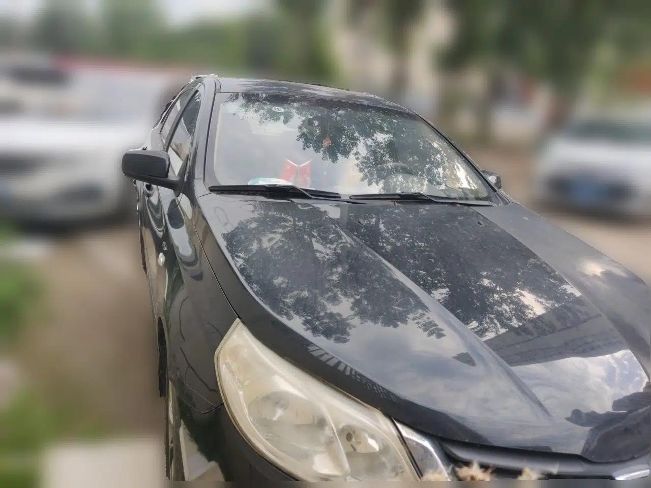 Used Baojun 630 2013 1.5L manual standard version — миниатюра 3