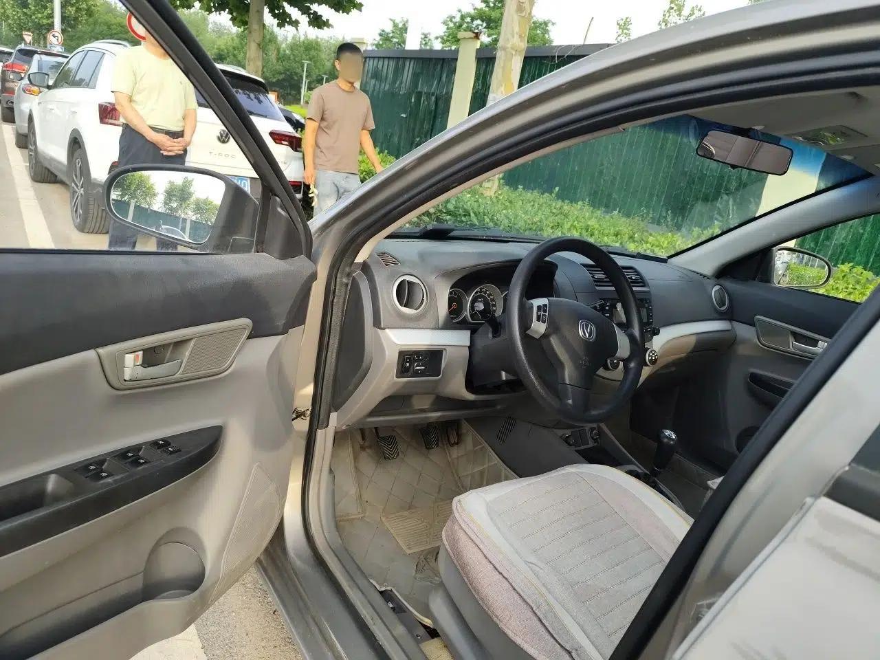 Used CHANGAN Alsvin 2012 Sedan 1.5L Manual Luxury Model — миниатюра 16