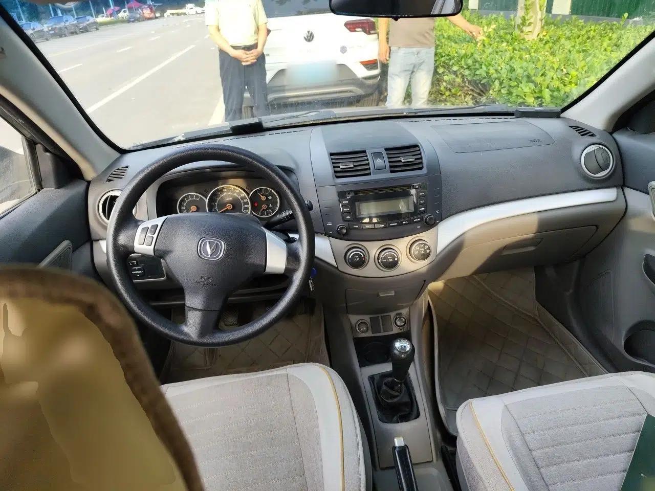 Used CHANGAN Alsvin 2012 Sedan 1.5L Manual Luxury Model — миниатюра 9