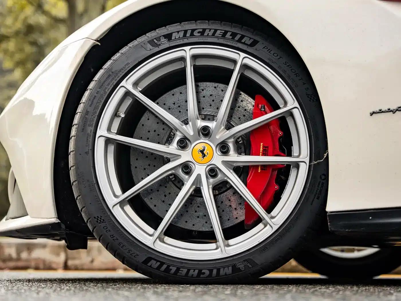2013 F12berlinetta 6.3L Standard Model — миниатюра 14