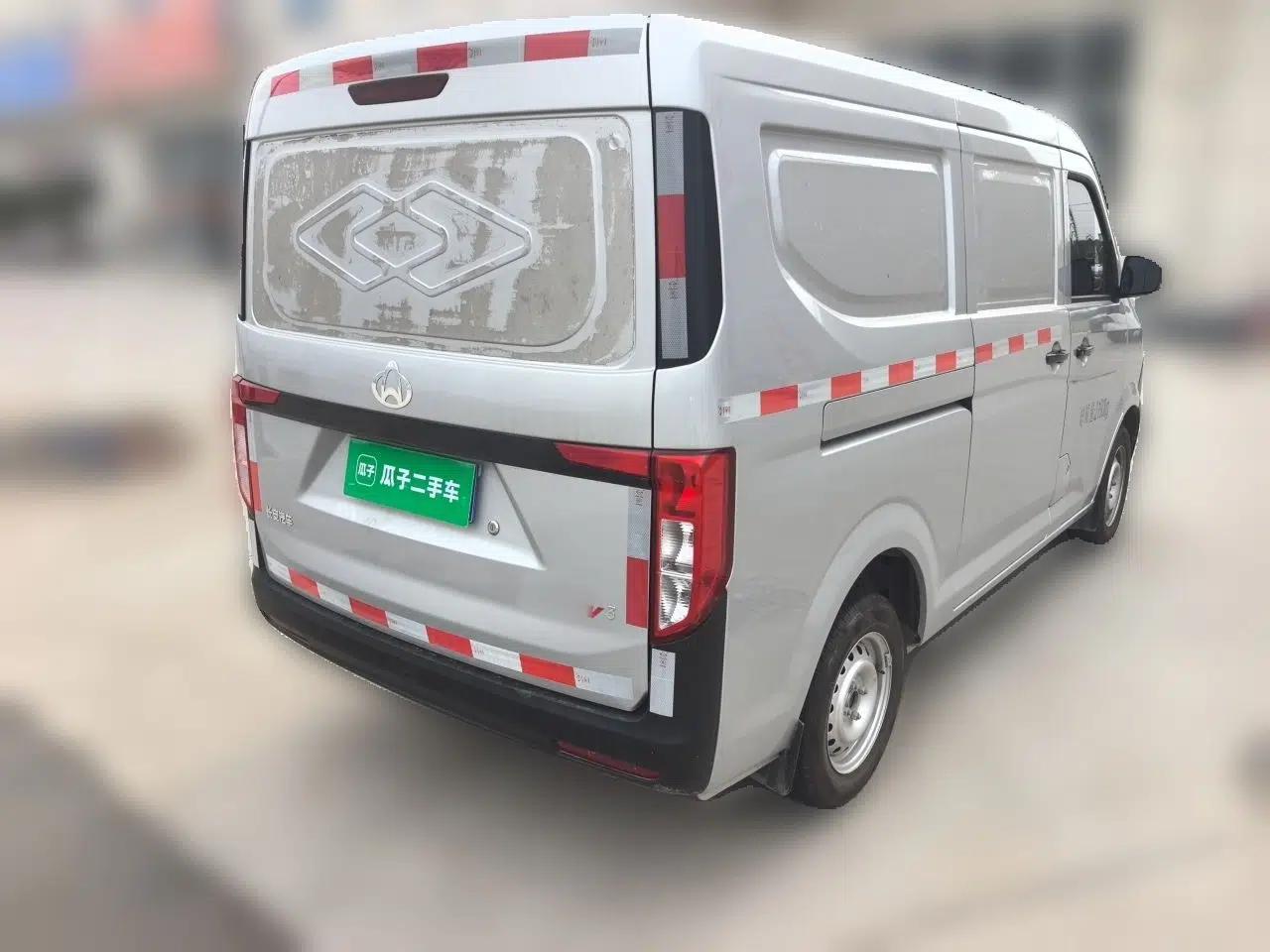 Used CHANGAN KUAYUE Xing V3 2023 1.5L Gasoline Standard Edition 2-Seat Van — миниатюра 6