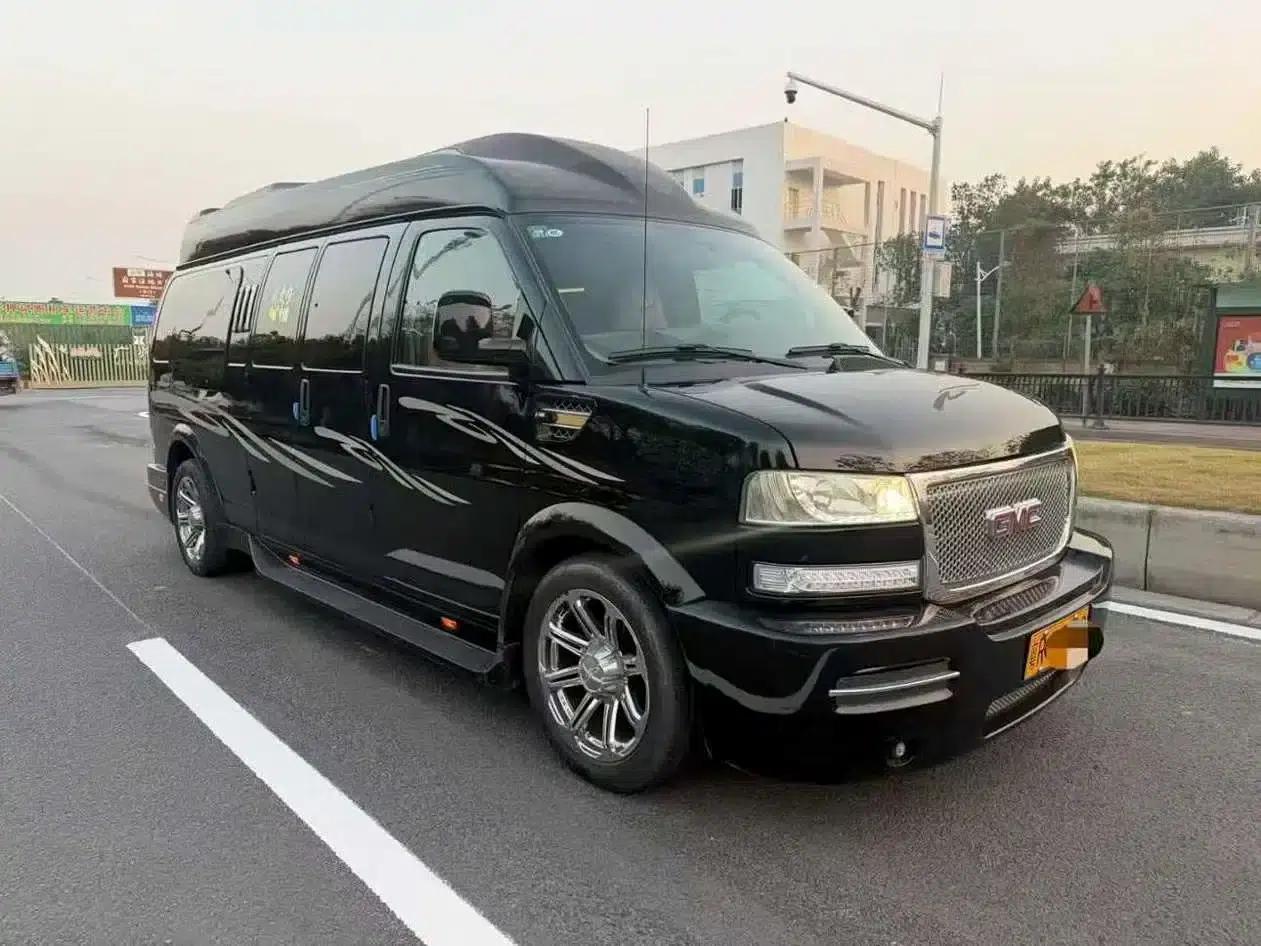 2014 SAVANA 6.0L G1500L Leader Class — миниатюра 2